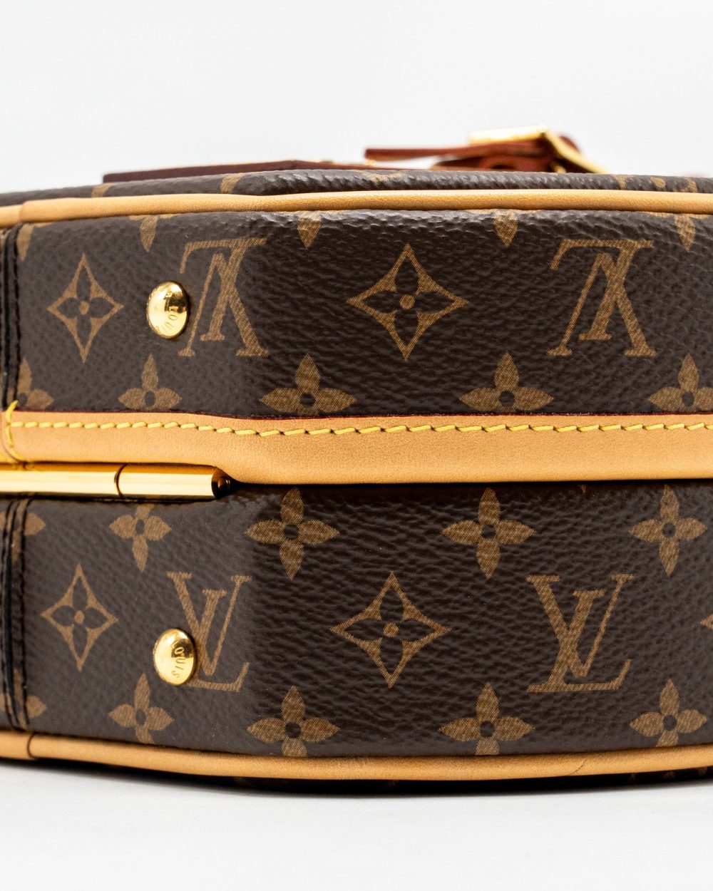 AAA Replica Louis Vuitton LV PETITE BOITE CHAPEAU MONOGRAM CANVAS GHW
