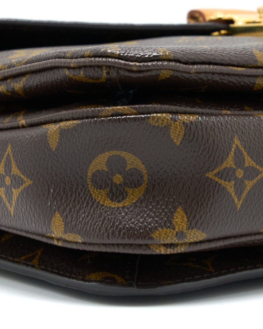 AAA Replica Louis Vuitton LV POCHETTE MÉTIS MONOGRAM CANVAS GHW