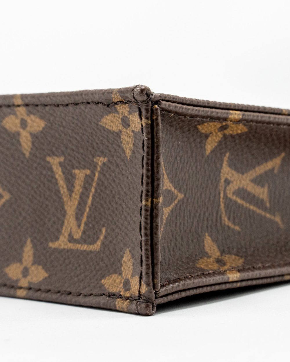 AAA Replica Louis Vuitton LV PETIT SAC PLAT MONOGRAM CANVAS GHW