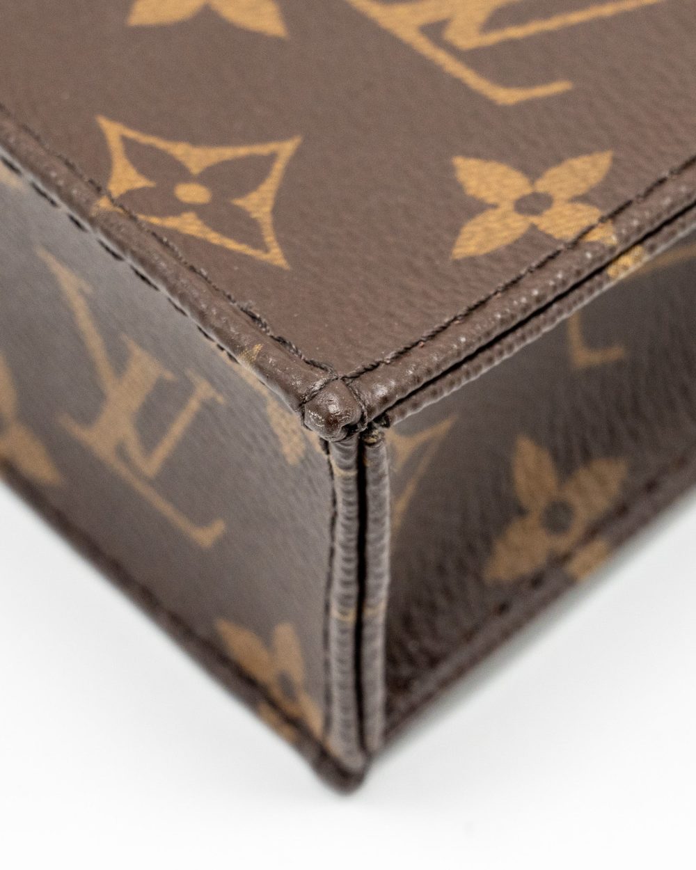 AAA Replica Louis Vuitton LV PETIT SAC PLAT MONOGRAM CANVAS GHW