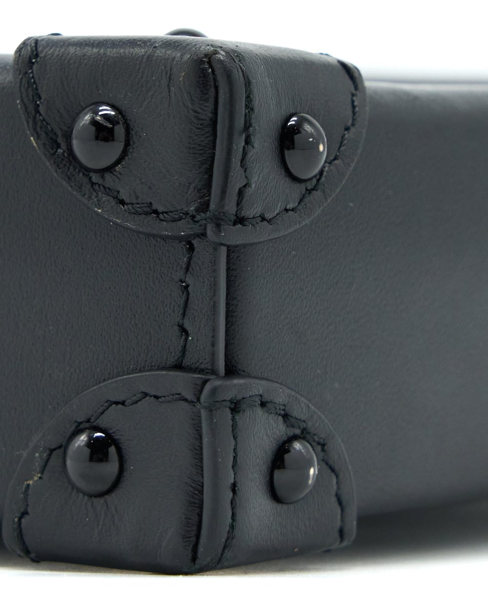 AAA Replica Louis Vuitton LV VERTICAL TRUNK POCHETTE MONOGRAM CANVAS GHW