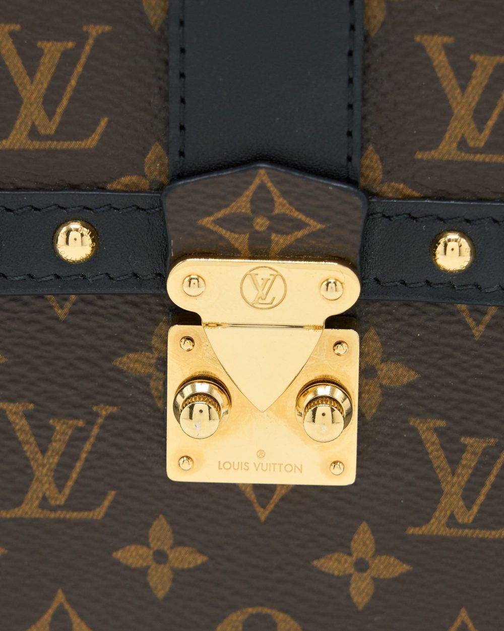 AAA Replica Louis Vuitton LV VERTICAL TRUNK POCHETTE MONOGRAM CANVAS GHW