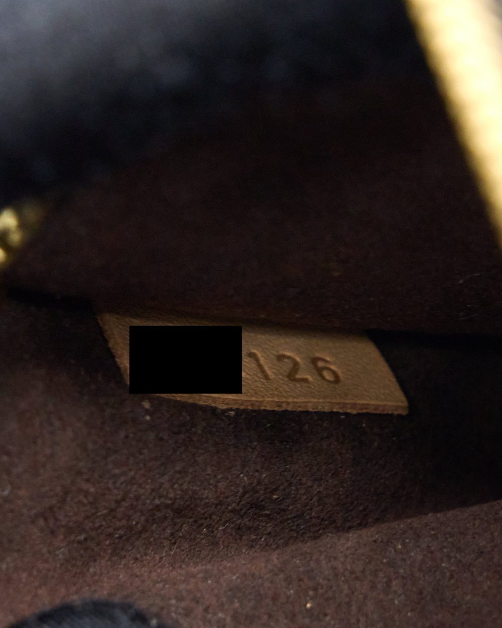 AAA Replica Louis Vuitton LV POCHETTE METIS MONOGRAM CANVAS GHW