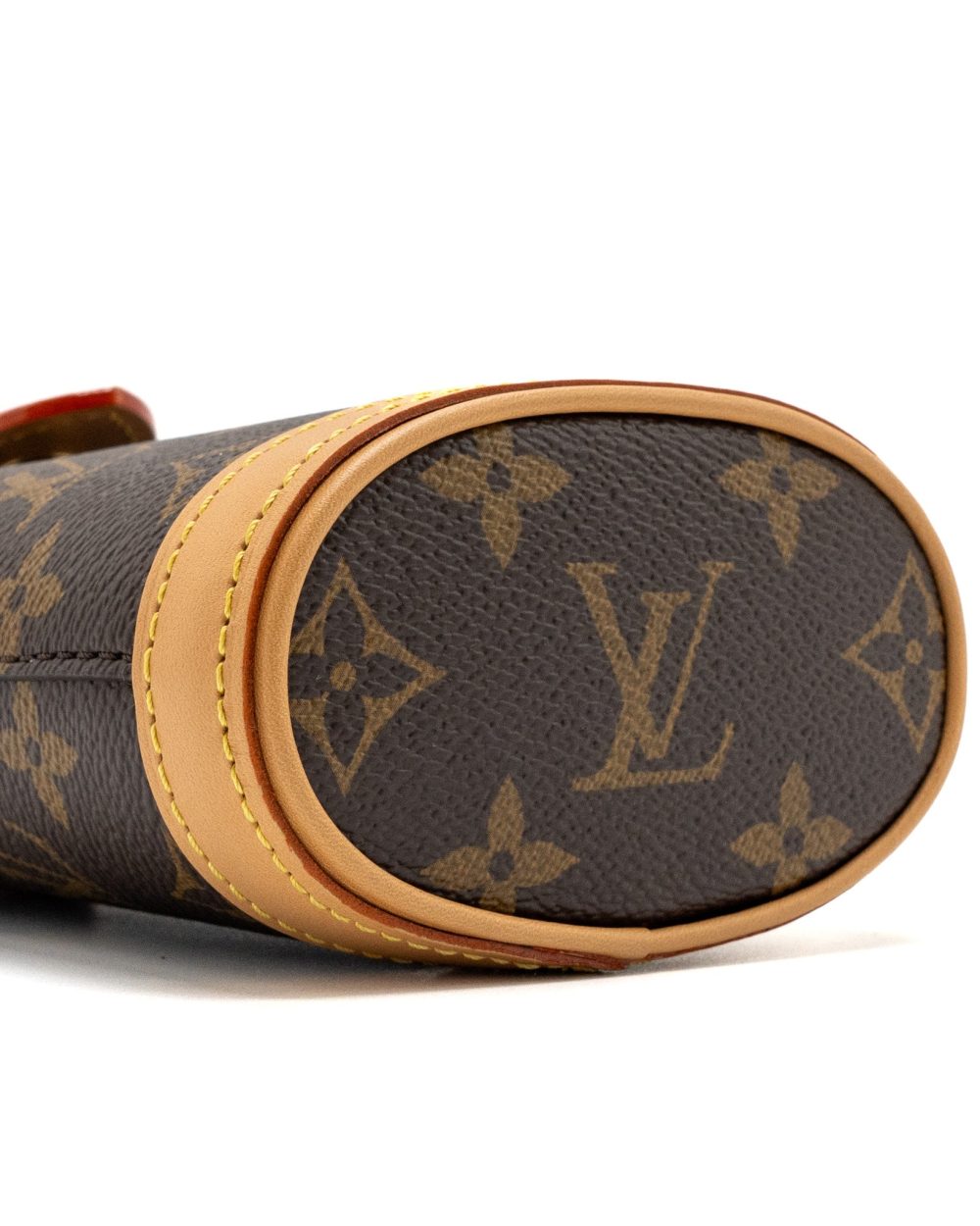 AAA Replica Louis Vuitton LV FOLD ME POUCH MONOGRAM CANVAS GHW (NEW VERSION)