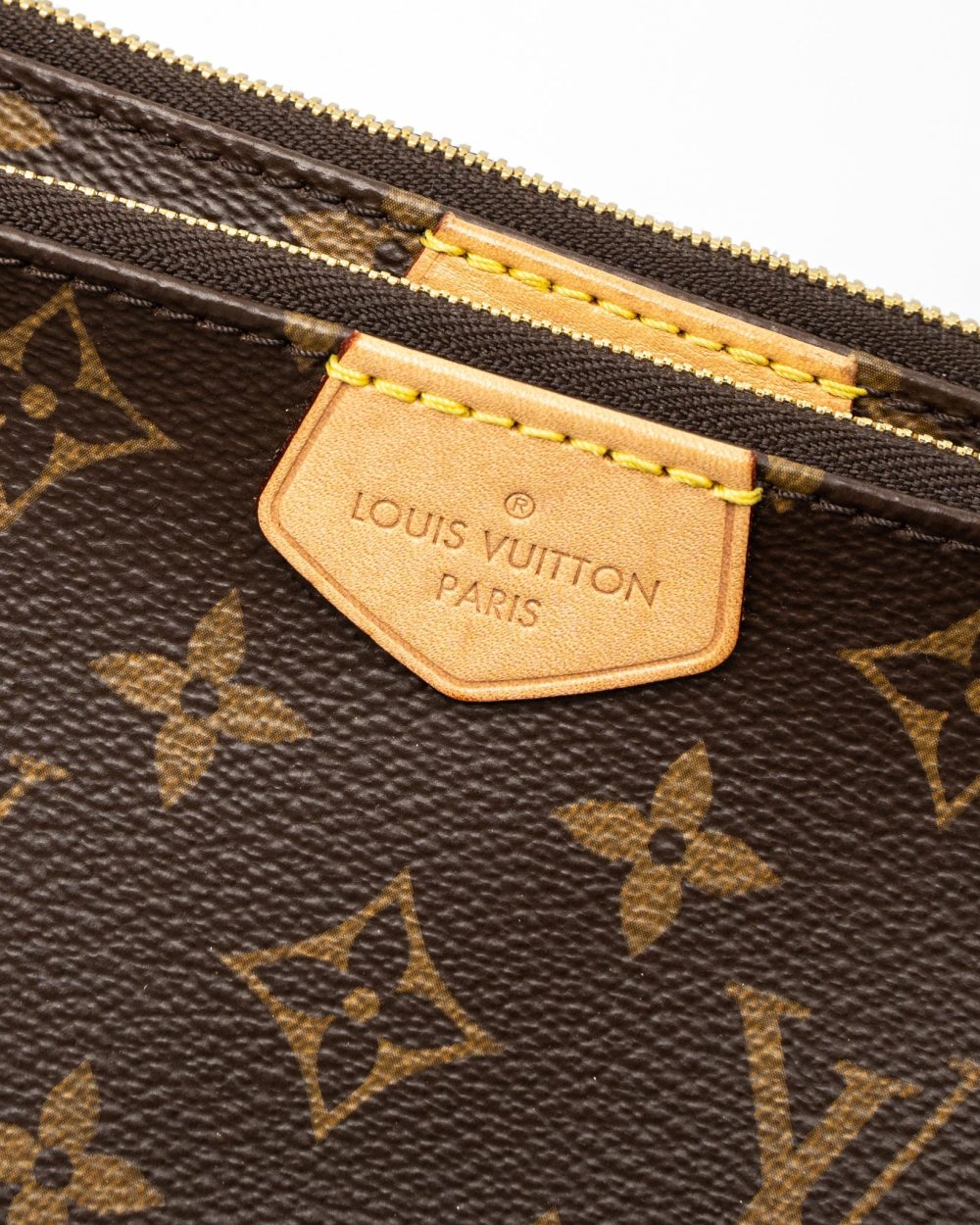 AAA Replica Louis Vuitton LV MULTI POCHETTE ACCESSORIES MONOGRAM CANVAS KHAKI STRAP GHW