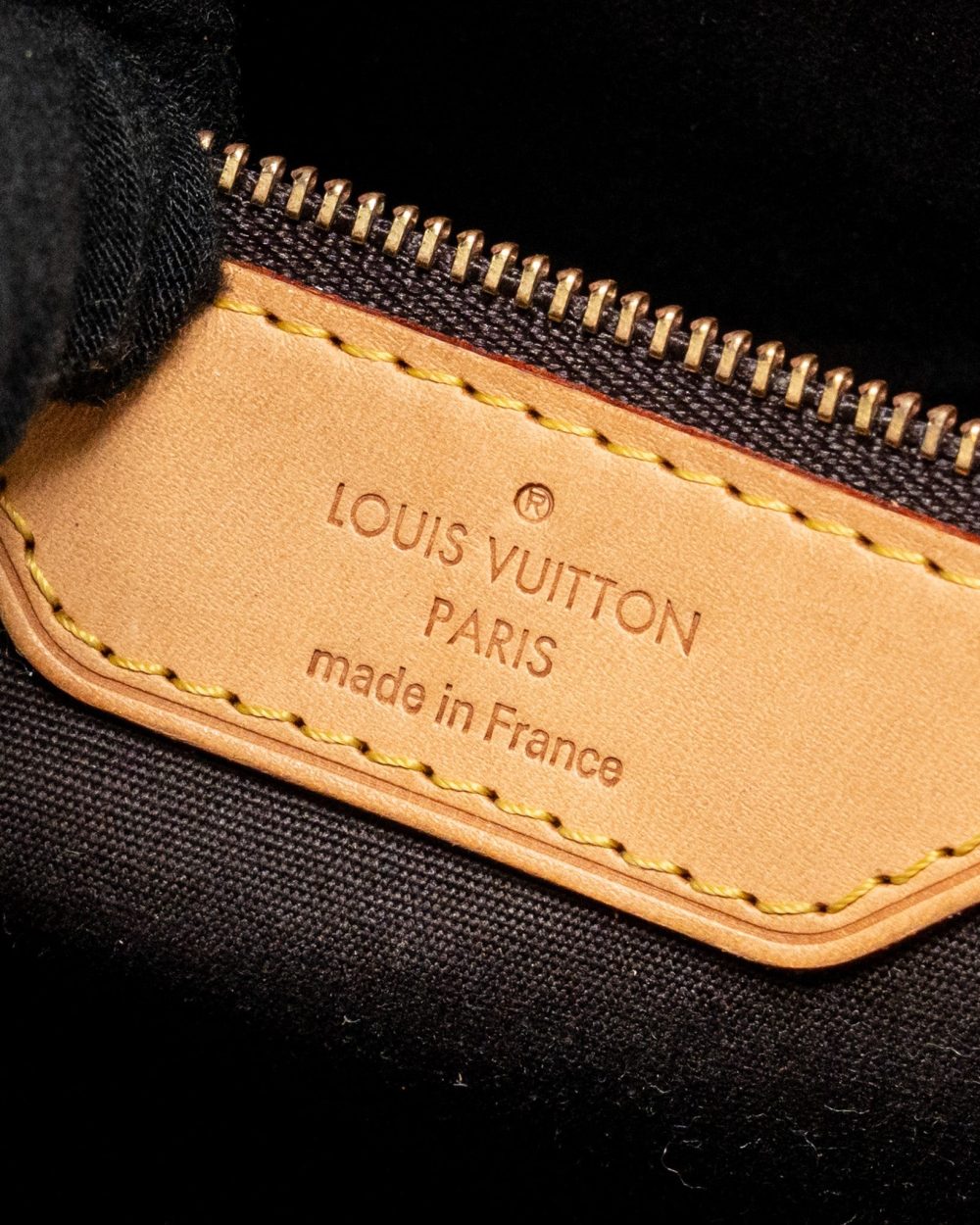 AAA Replica Louis Vuitton LV VERNIS BREA MM BAG MONOGRAM PATENT AMARANTE GHW
