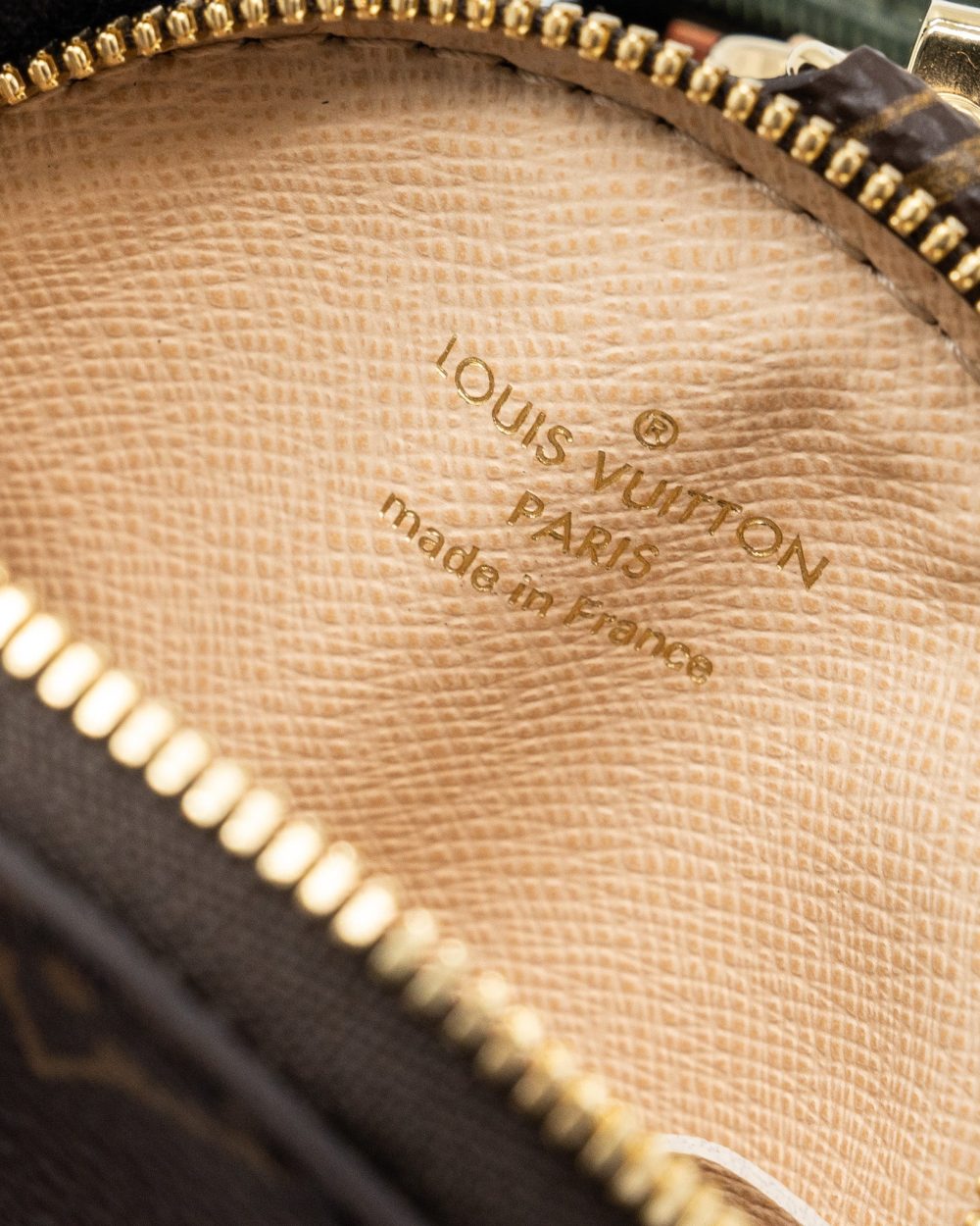 AAA Replica Louis Vuitton LV MULTI POCHETTE MONOGRAM CANVAS KHAKI STRAP GHW