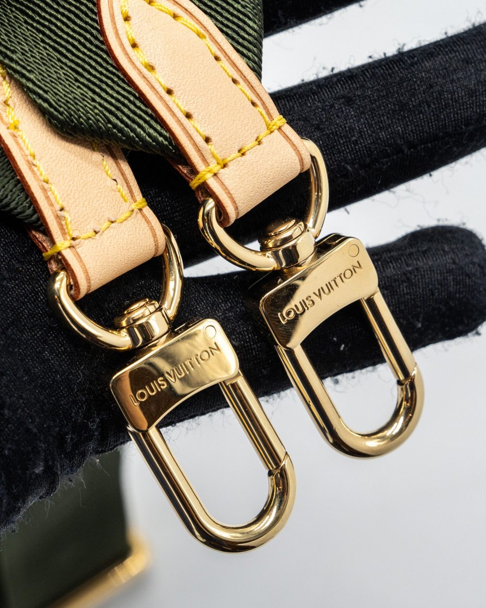 AAA Replica Louis Vuitton LV MULTI POCHETTE MONOGRAM CANVAS KHAKI STRAP GHW