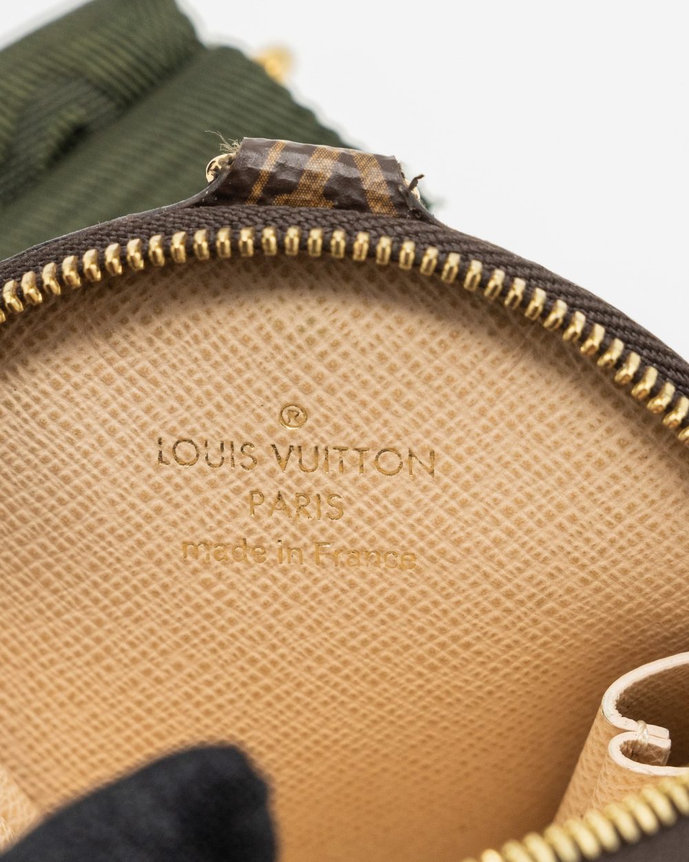 AAA Replica Louis Vuitton LV MULTI POCHETTE MONOGRAM CANVAS KHAKI STRAP GHW
