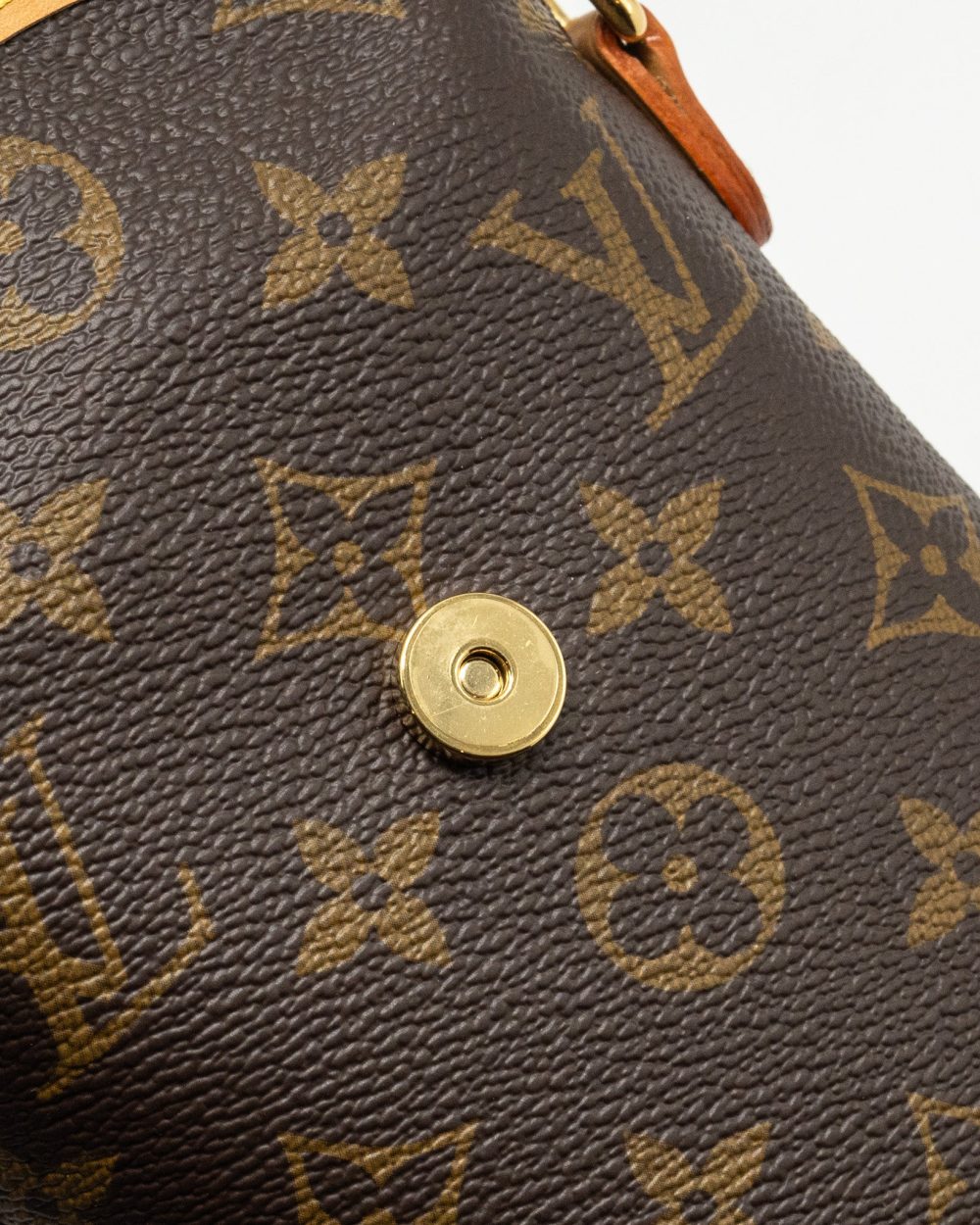 AAA Replica Louis Vuitton LV FOLD ME POUCH MONOGRAM CANVAS GHW