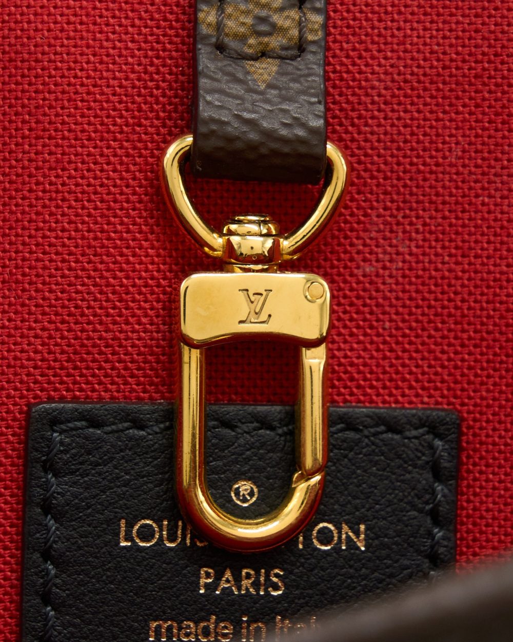 AAA Replica Louis Vuitton LV ON THE GO GM MONOGRAM REVERSE CANVAS GHW