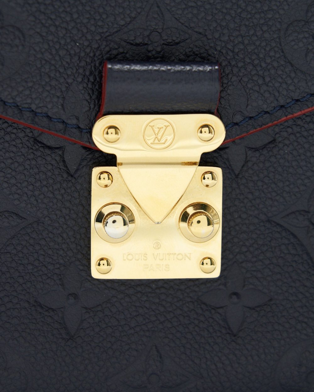 AAA Replica Louis Vuitton LV POCHETTE METIS MARINE ROUGE MONOGRAM EMPREINTE LEATHER