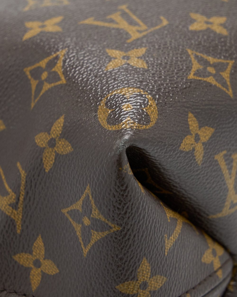 AAA Replica Louis Vuitton LV SULLY MM MONOGRAM CANVAS GHW