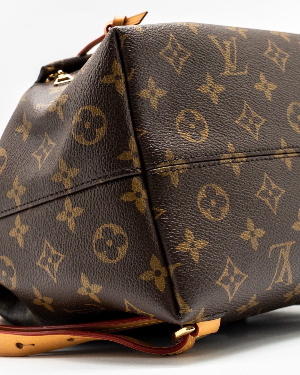 AAA Replica Louis Vuitton LV MONTSOURIS PM BACKPACK MONOGRAM CANVAS GHW
