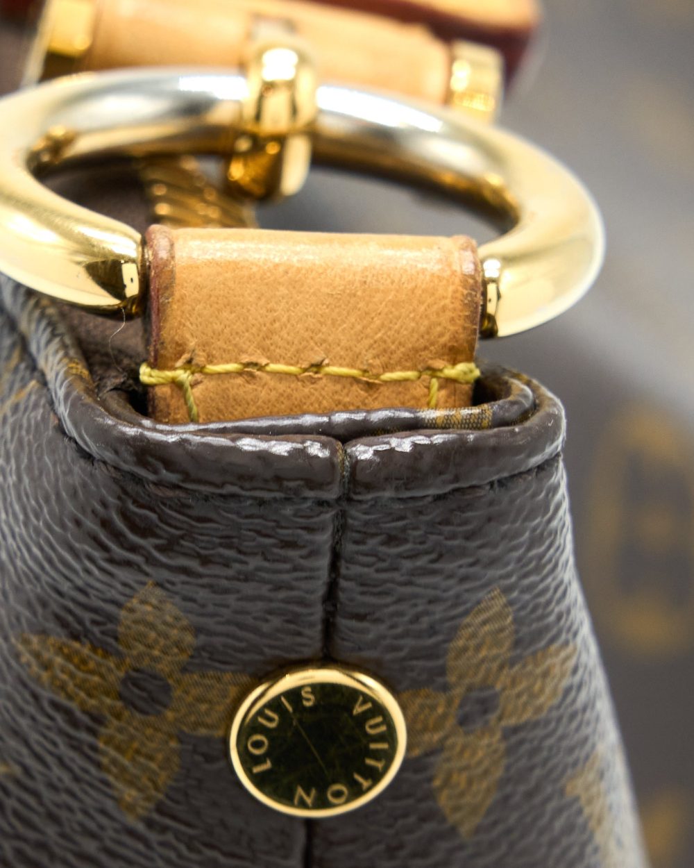 AAA Replica Louis Vuitton LV SULLY MM MONOGRAM CANVAS GHW