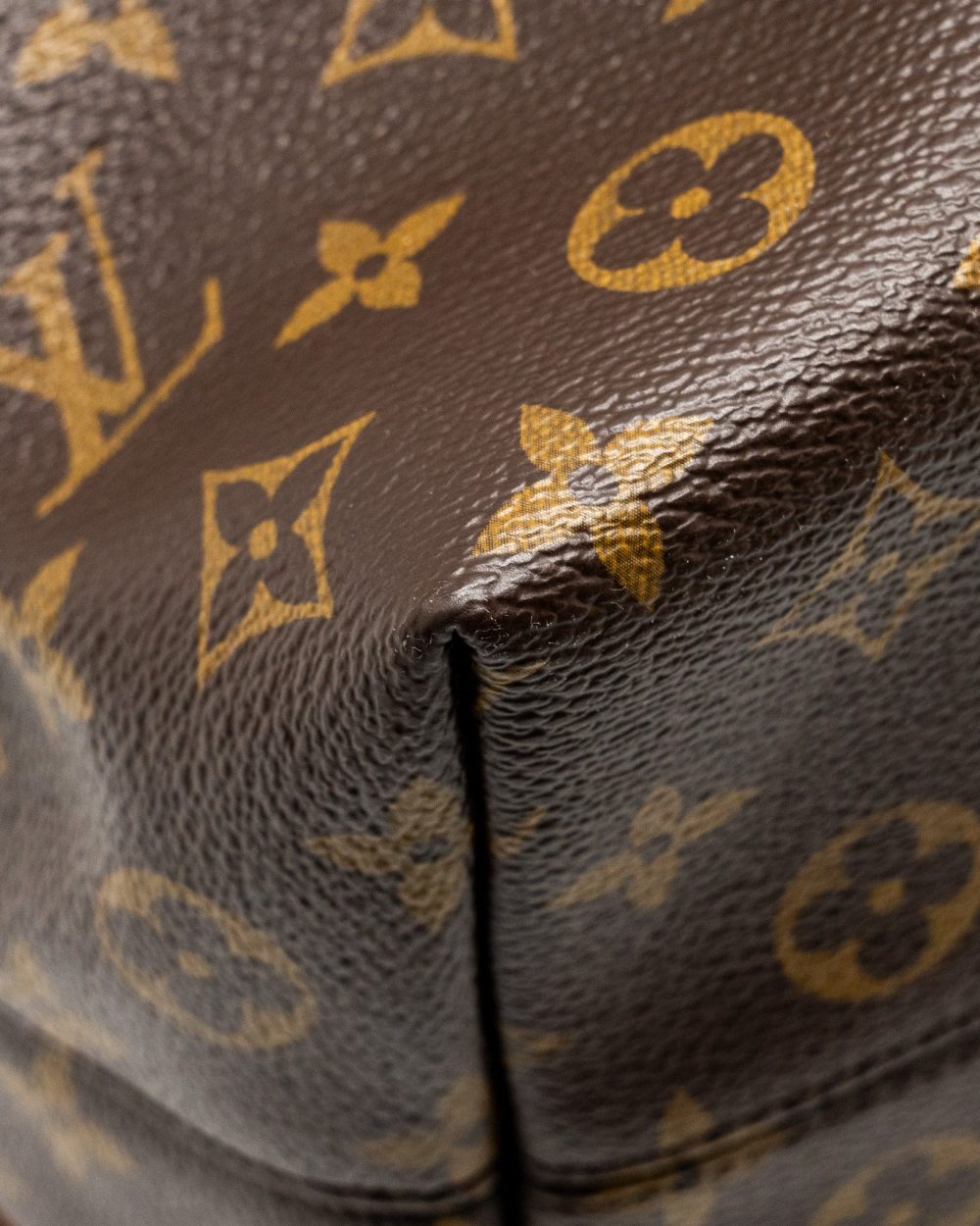 AAA Replica Louis Vuitton LV MONTSOURIS PM BACKPACK MONOGRAM CANVAS GHW