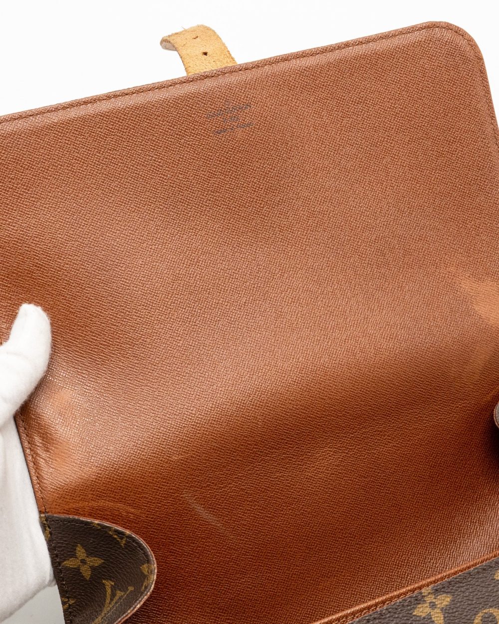 AAA Replica Louis Vuitton LV VINTAGE MESSENGER CROSSBODY BAG MONOGRAM CANVAS GHW