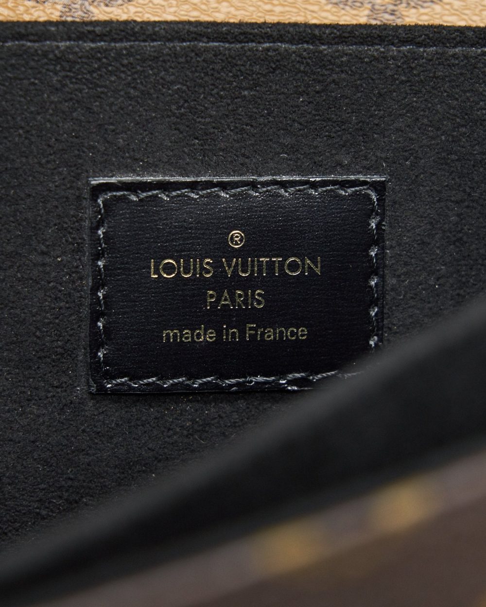 AAA Replica Louis Vuitton LV POCHETTE METIS MONOGRAM REVERSE CANVAS