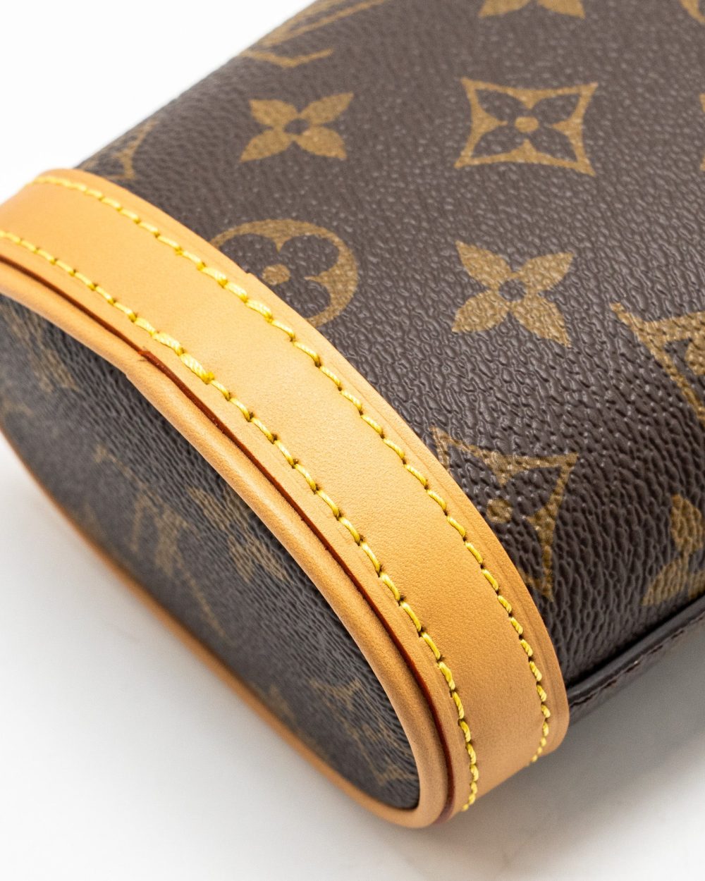 AAA Replica Louis Vuitton LV FOLD ME POUCH MONOGRAM CANVAS GHW