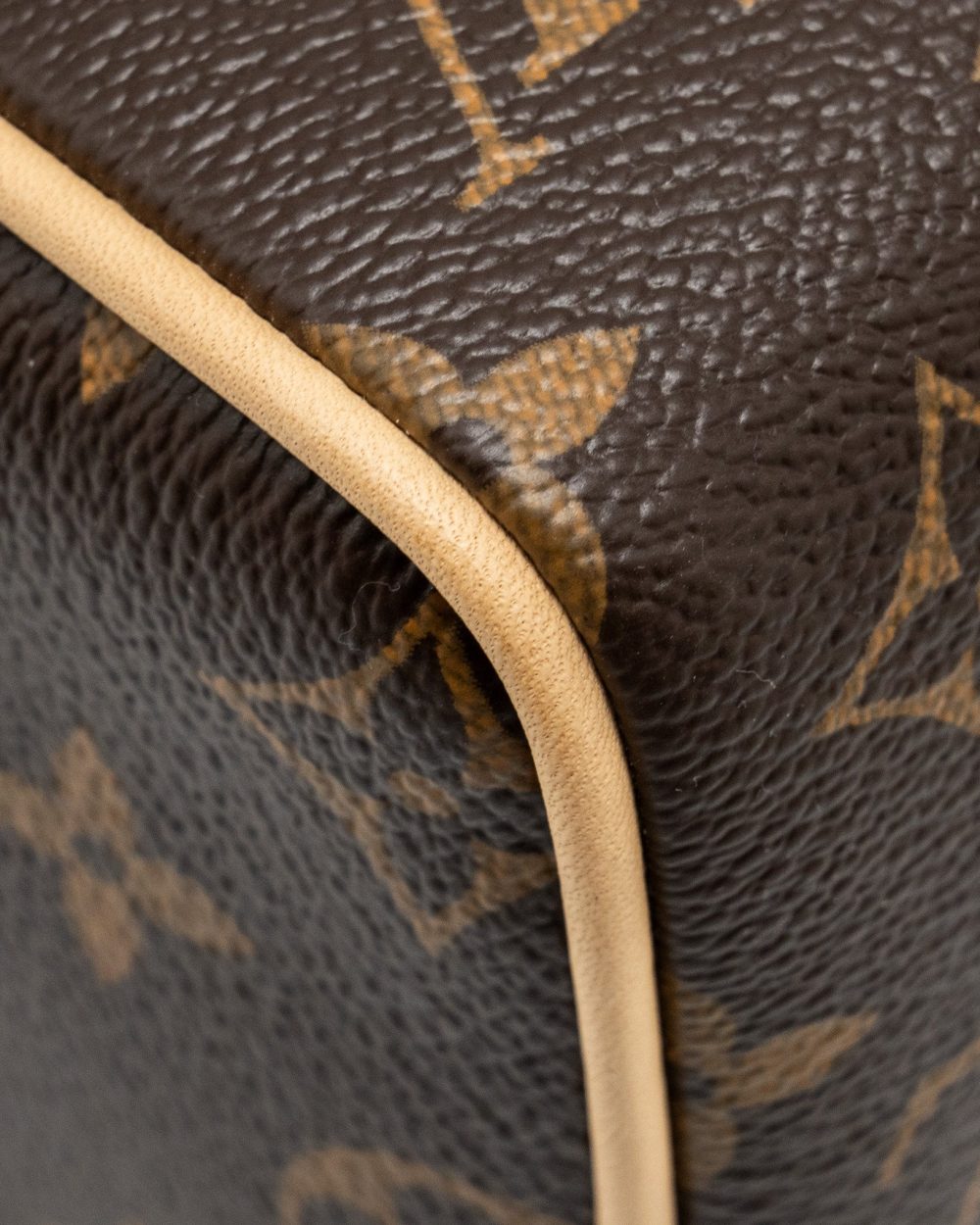AAA Replica Louis Vuitton LV SPEEDY BANDOULIERE 20 MONOGRAM CANVAS BLACK STRAP GHW