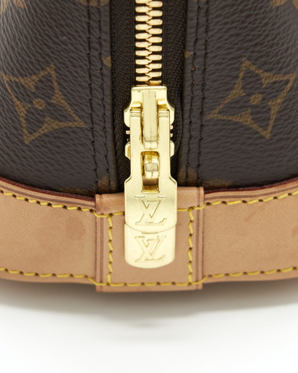 AAA Replica Louis Vuitton LV ALMA BB MONOGRAM CANVAS GHW