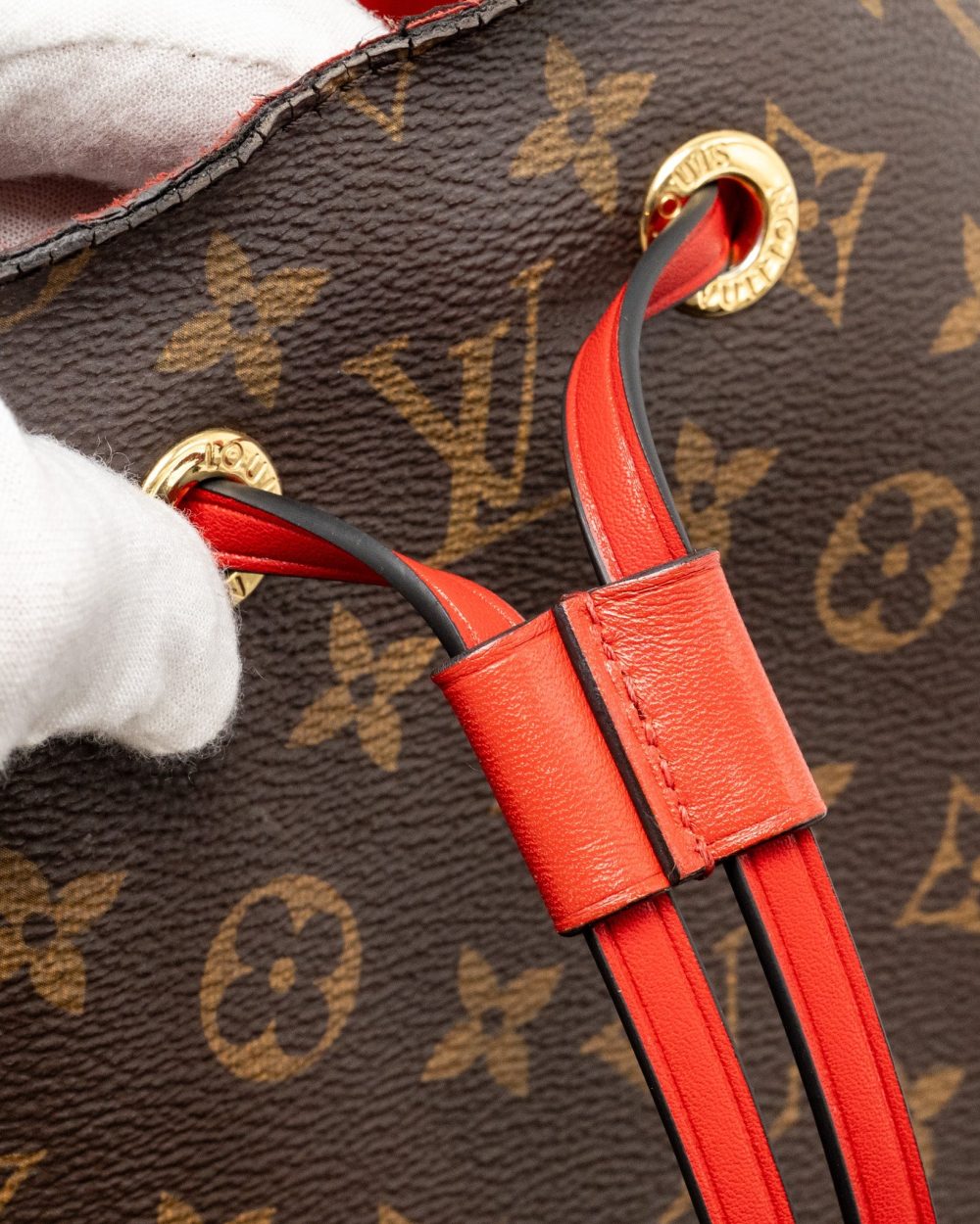 AAA Replica Louis Vuitton LV NEO NOE MONOGRAM CANVAS RED GHW