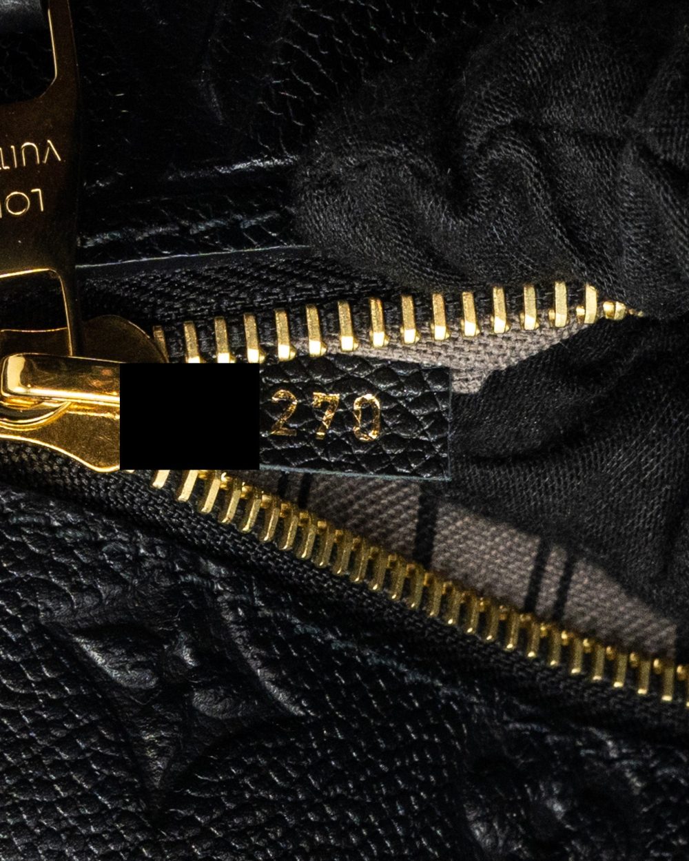 AAA Replica Louis Vuitton LV POCHETTE METIS MONOGRAM EMPREINTE BLACK GHW