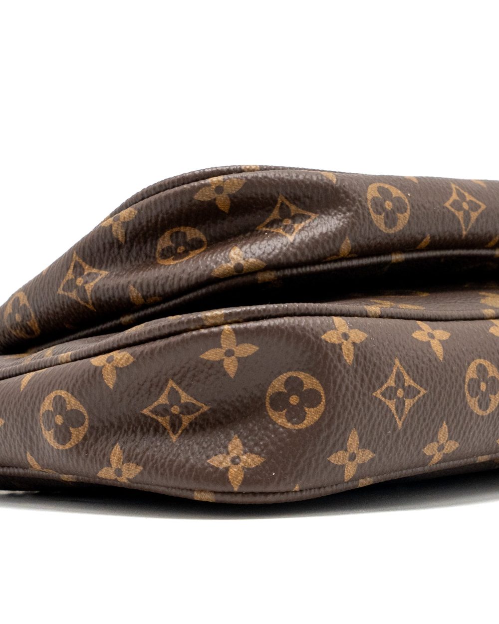 AAA Replica Louis Vuitton LV MULTI POCHETTE MONOGRAM CANVAS KHAKI STRAP GHW
