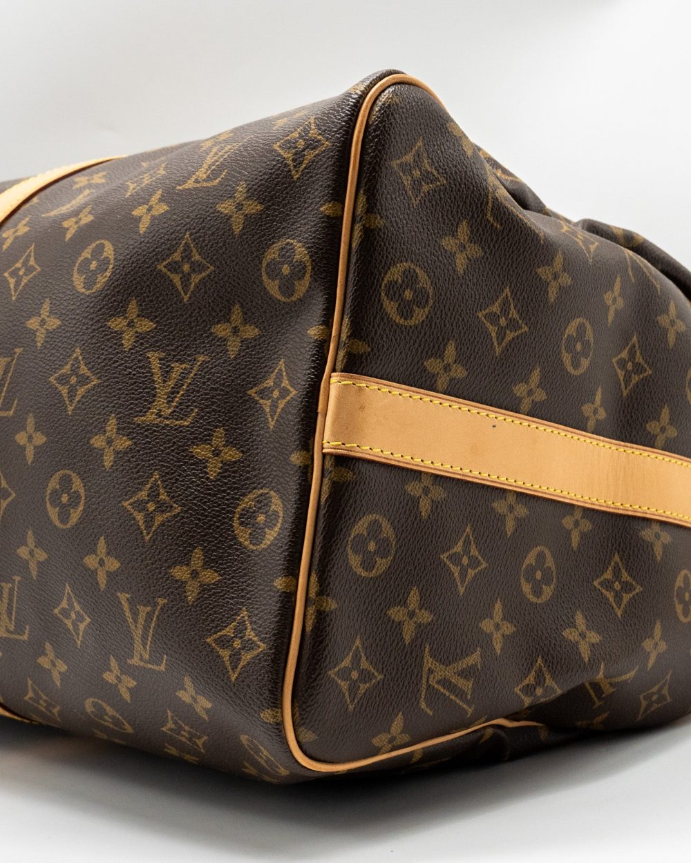 AAA Replica Louis Vuitton LV KEEPALL 50 BANDOULIRE MONOGRAM CANVAS GHW