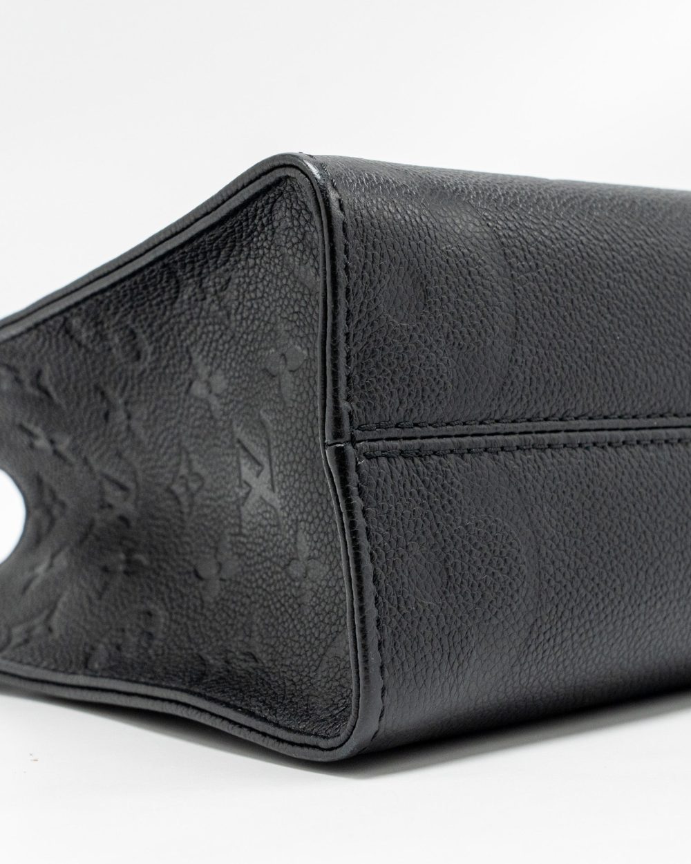 AAA Replica Louis Vuitton LV ONTHEGO PM MONOGRAM EMPREINTE LEATHER BLACK GHW