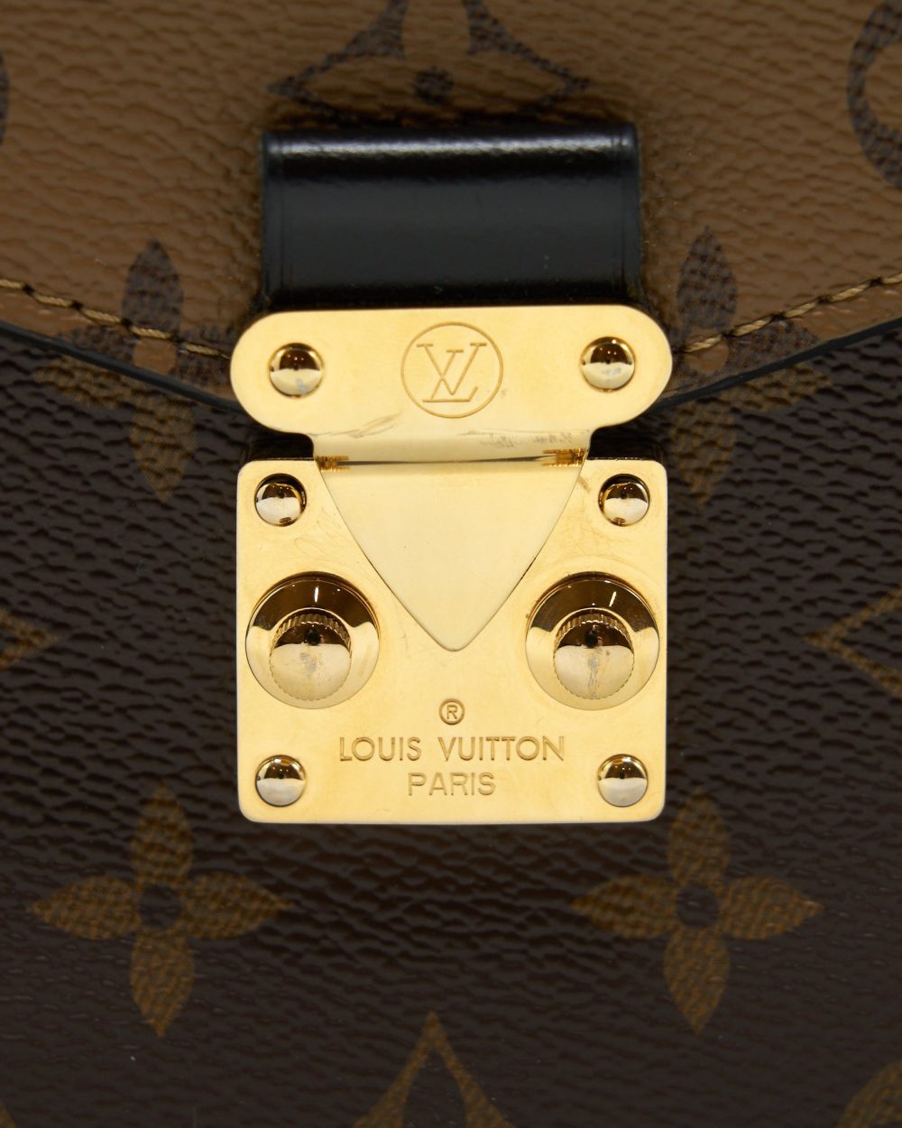 AAA Replica Louis Vuitton LV POCHETTE METIS MONOGRAM REVERSE CANVAS GHW
