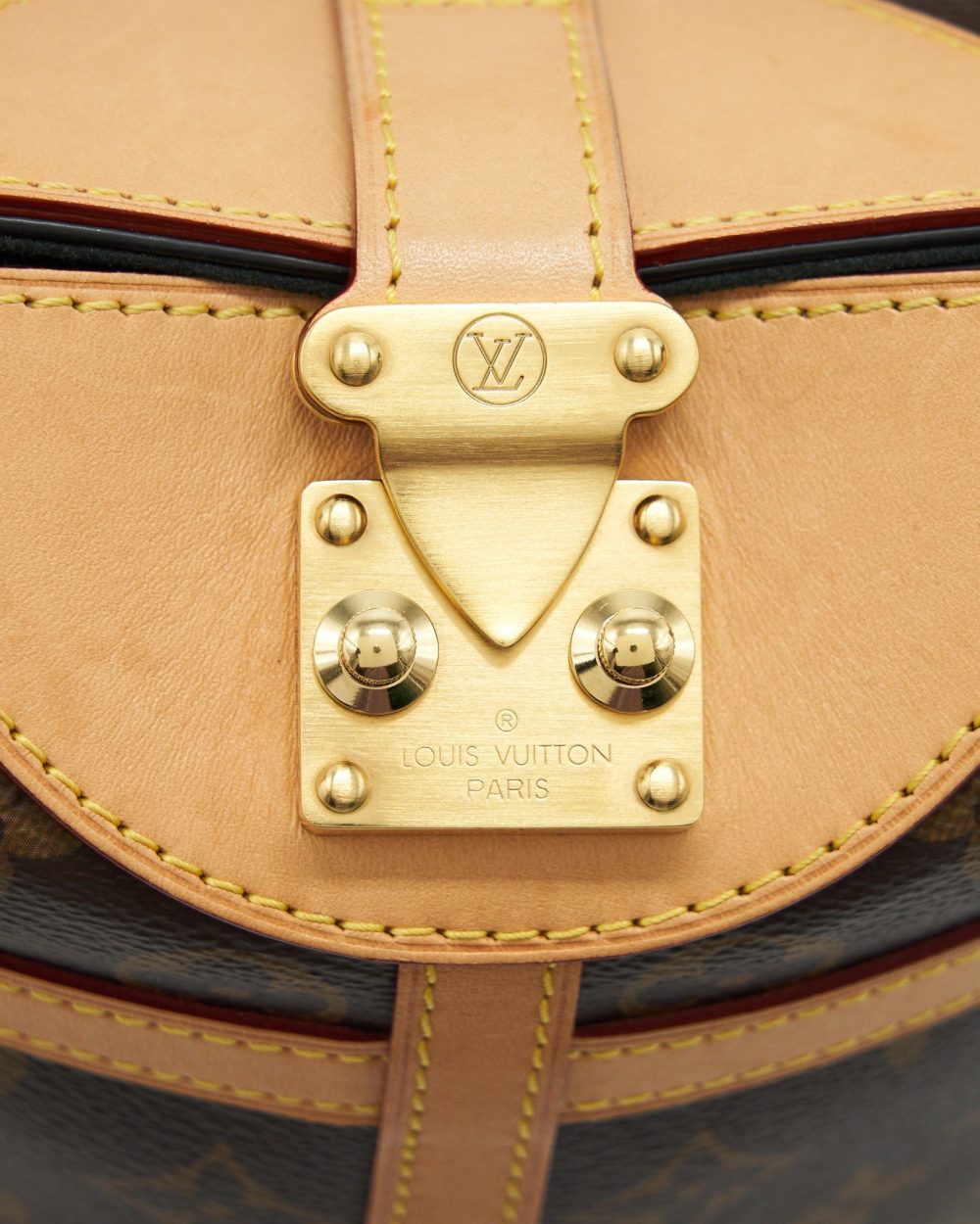 AAA Replica Louis Vuitton LV DUFFLE BAG