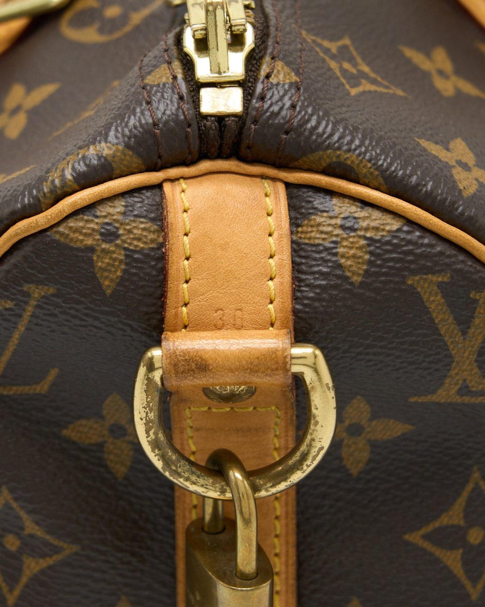 AAA Replica Louis Vuitton LV SPEEDY BANDOULIERE 30 MONOGRAM CANVAS GHW
