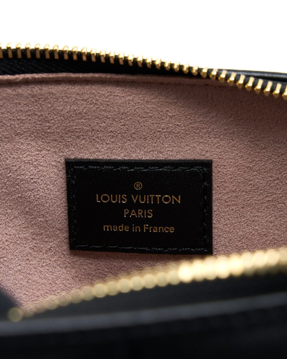 AAA Replica Louis Vuitton LV COUSSIN PM LAMBSKIN BLACK GHW (NEW VERISON)