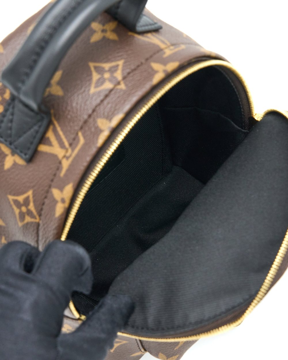 AAA Replica Louis Vuitton LV PALM SPRINGS MINI BACKPACK MONOGRAM CANVAS GHW (NEW VERSION)