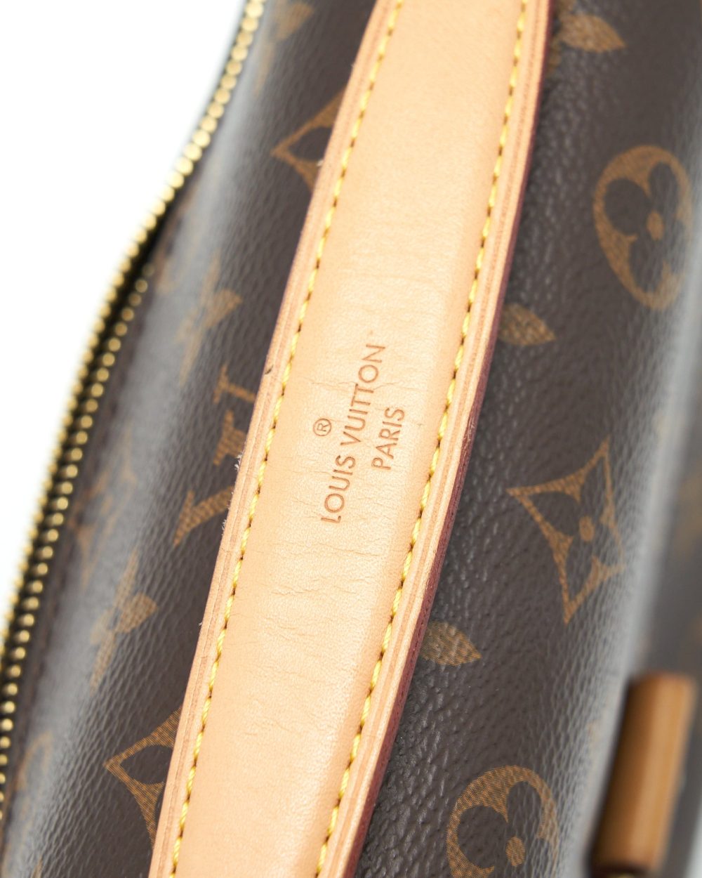 AAA Replica Louis Vuitton LV POCHETTE MÉTIS MONOGRAM CANVAS GHW