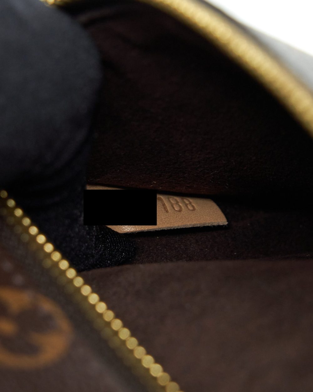 AAA Replica Louis Vuitton LV POCHETTE MÉTIS MONOGRAM CANVAS GHW