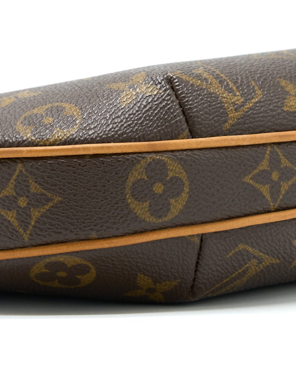 AAA Replica Louis Vuitton LV CROISSANT BAG MONOGRAM CANVAS GHW