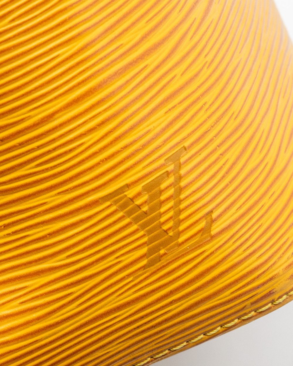 AAA Replica Louis Vuitton LV VINTAGE PETIT NOE EPI YELLOW GHW