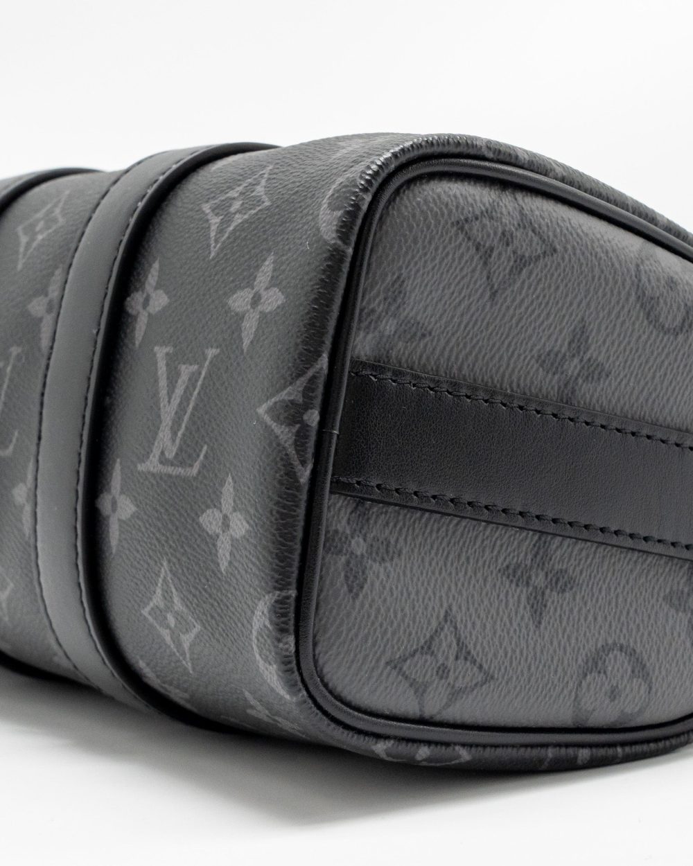 AAA Replica Louis Vuitton LV KEEPALL BANDOULIERE 25 MONOGRAM ECLIPSE SHW