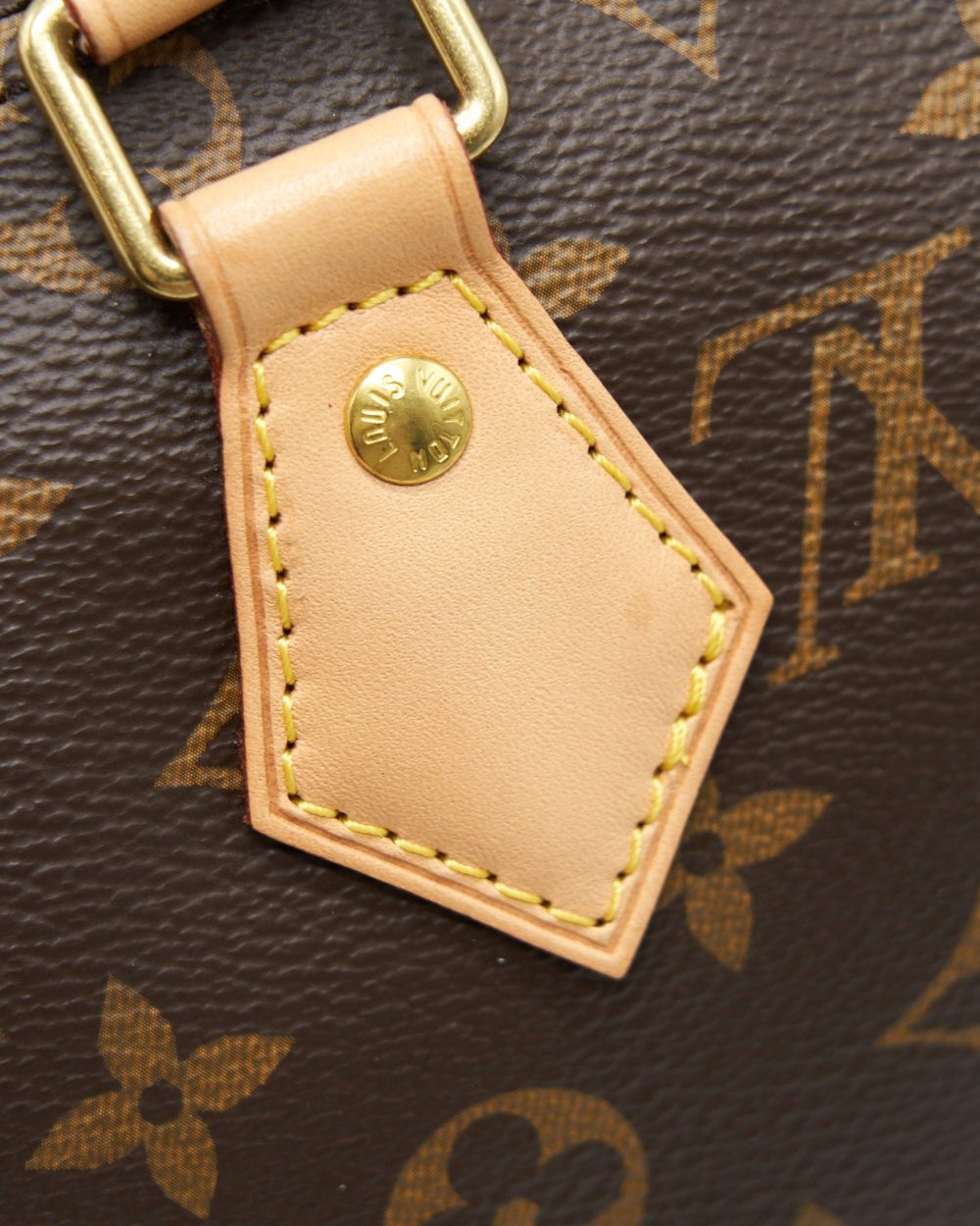AAA Replica Louis Vuitton LV SPEEDY 25 MONOGRAM CANVAS WITH INITIAL