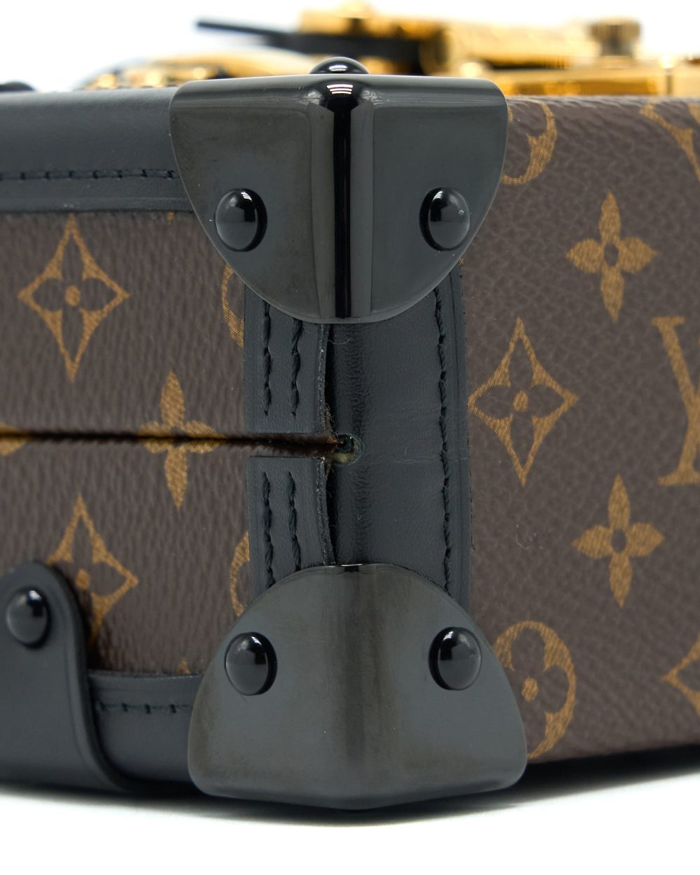 AAA Replica Louis Vuitton LV PETITE MALLE MONOGRAM CANVAS GHW (NEW VERSION)