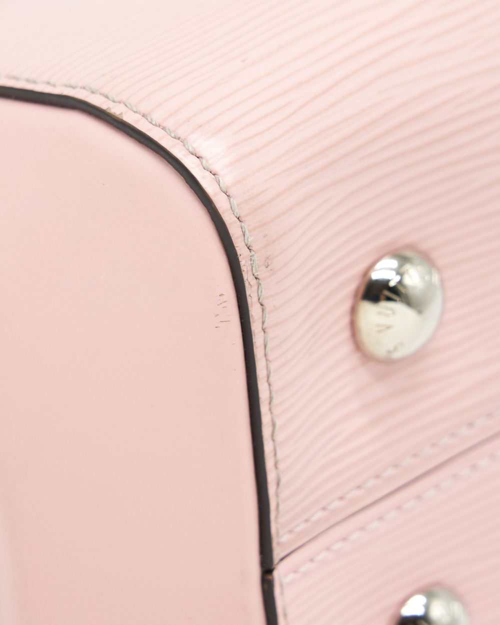 AAA Replica Louis Vuitton LV CLUNNY MM PINK SHW