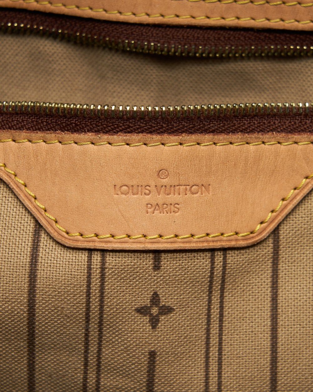 AAA Replica Louis Vuitton LV LARGE TOTE BAG MONOGRAM CANVAS GHW