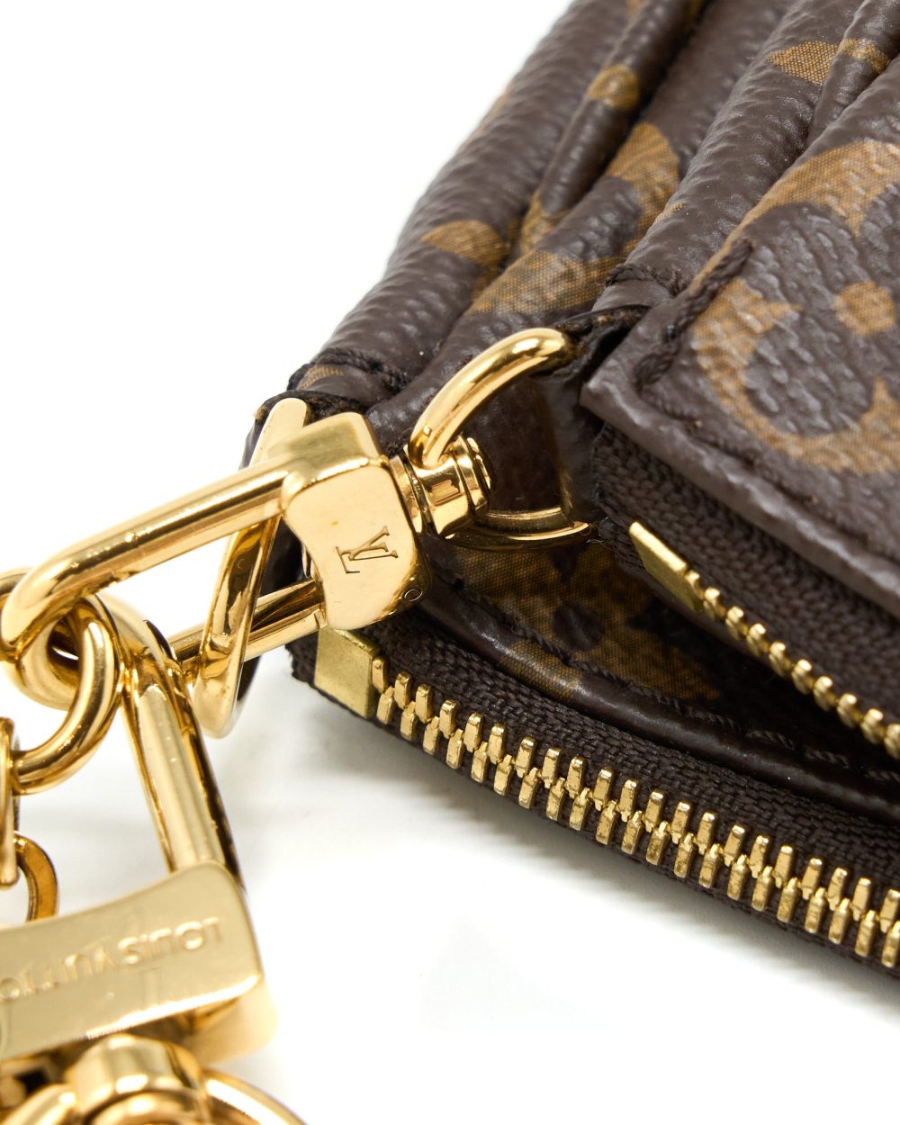 AAA Replica Louis Vuitton LV MULTI POCHETTE ACCESSORIES MONOGRAM CANVAS ROSE CLAIR GHW