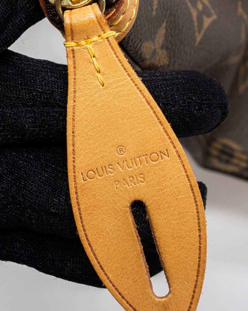 AAA Replica Louis Vuitton LV ZIPPER TOTE BAG MONOGRAM CANVAS GHW