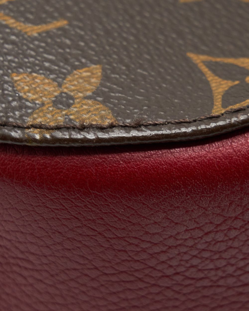 AAA Replica Louis Vuitton LV MONOGRAM BAG WITH LONG STRAP GHW