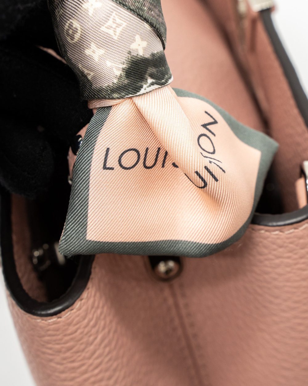 AAA Replica Louis Vuitton LV CAPUCINES BB TAURILLON CALFSKIN LIGHT PINK SHW