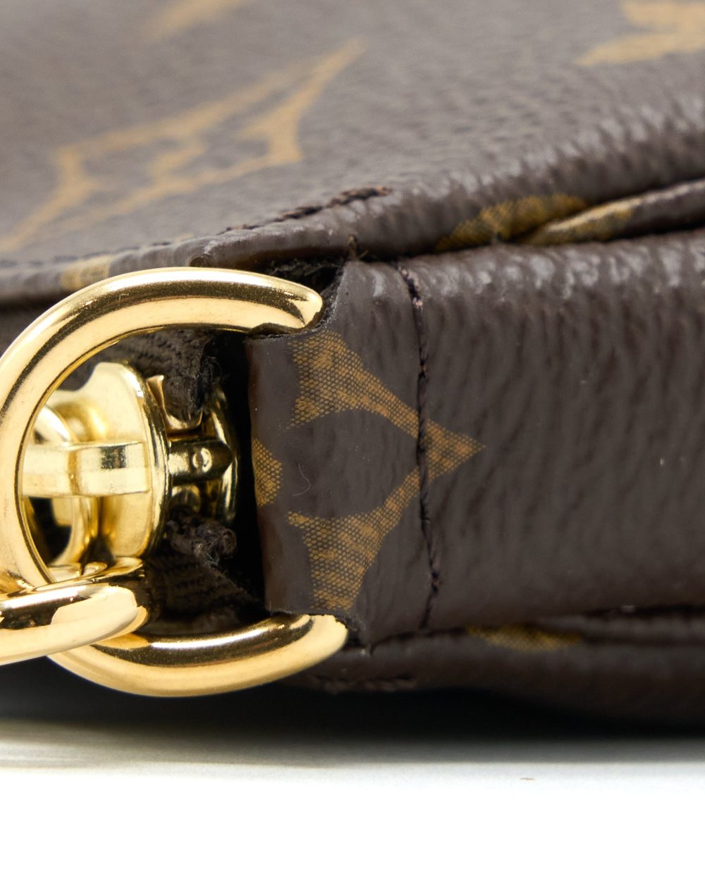 AAA Replica Louis Vuitton LV MINI POCHETTE MONOGRAM CANVAS GHW