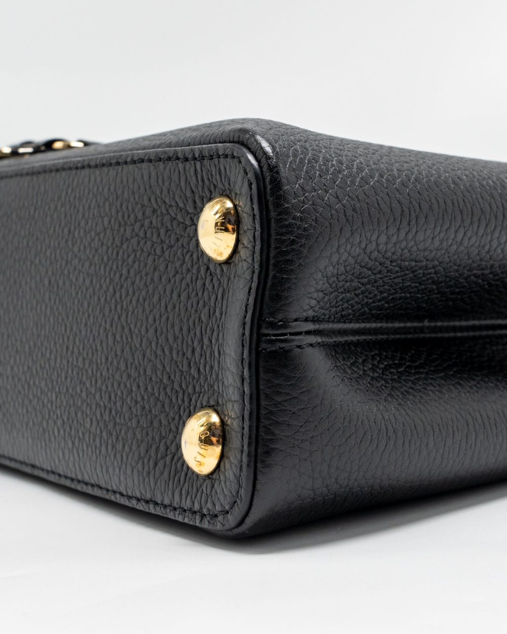 AAA Replica Louis Vuitton LV CAPUCINES BB WITH MONOGRAM FLOWER EMBELLISHMENTS TAURILLON BLACK GHW